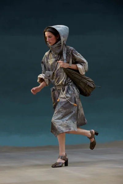 Look 42